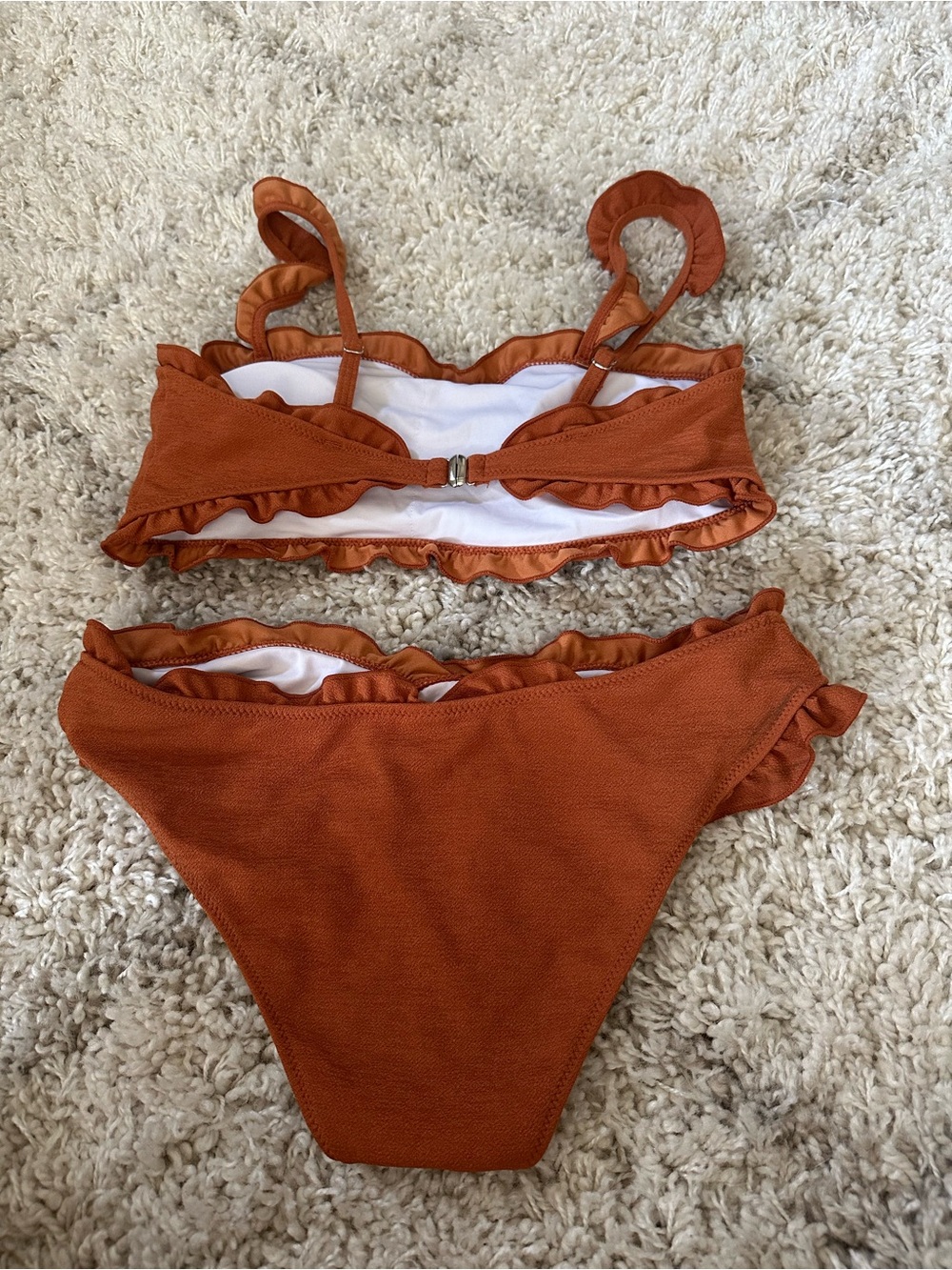 Ruffle Set - Rust Orange - Picture 2 of 2